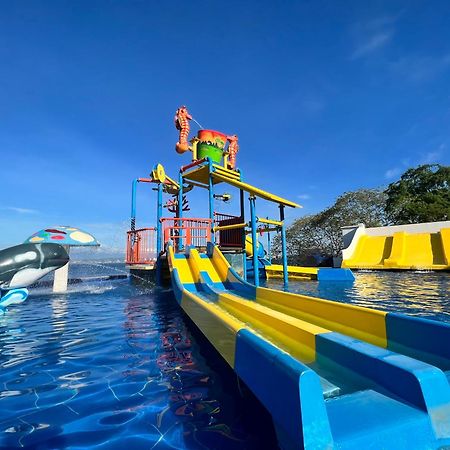 Crusoe Cabins Costa Azalea Samal Exterior photo