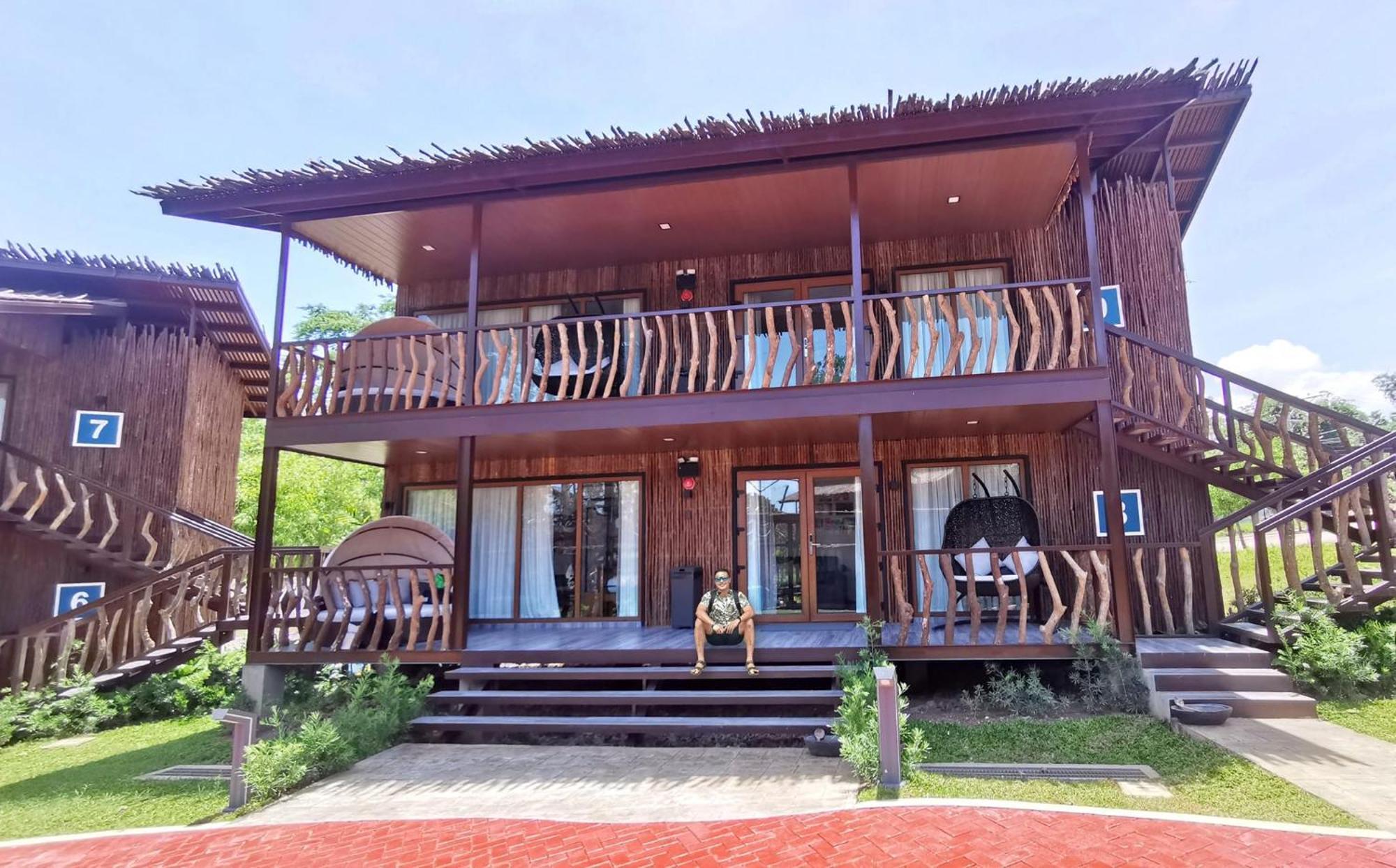 Crusoe Cabins Costa Azalea Samal Exterior photo