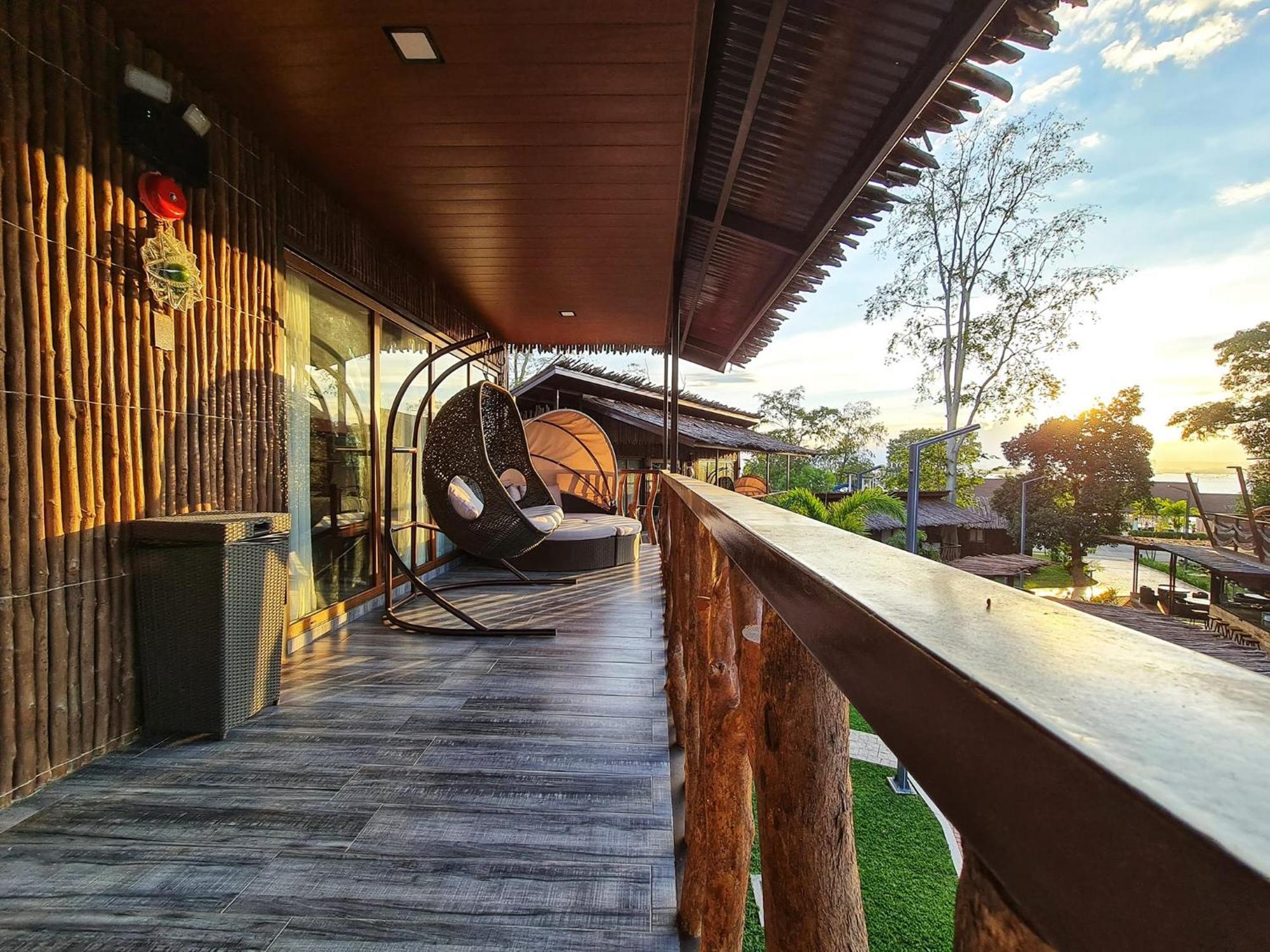 Crusoe Cabins Costa Azalea Samal Exterior photo