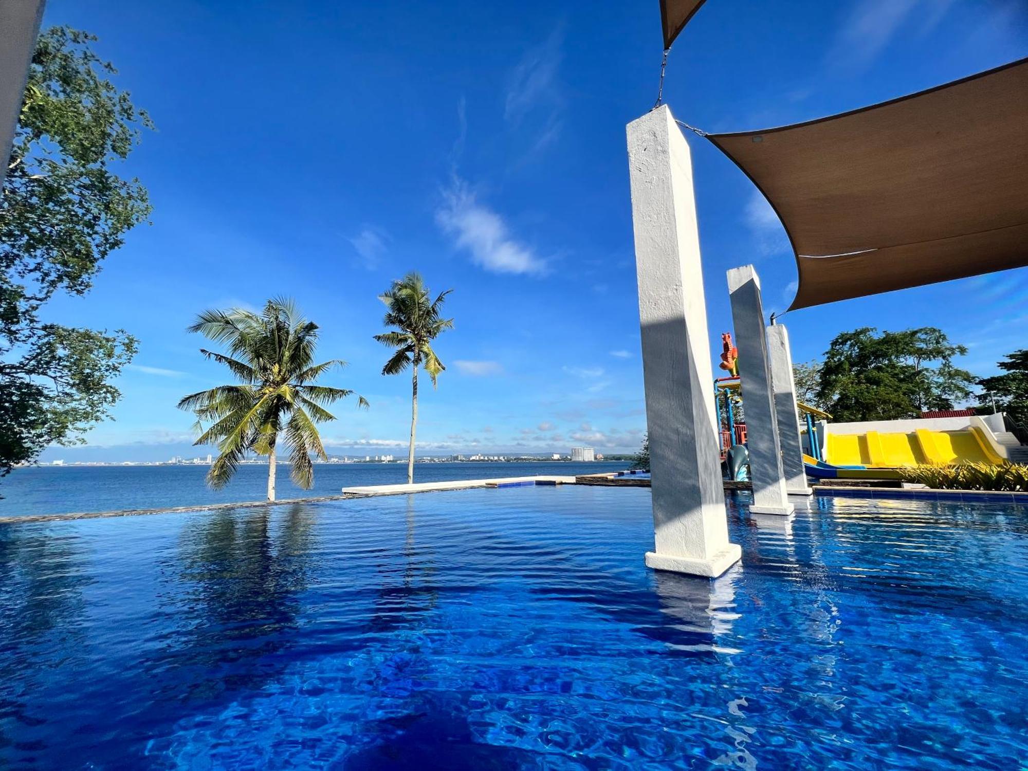 Crusoe Cabins Costa Azalea Samal Exterior photo